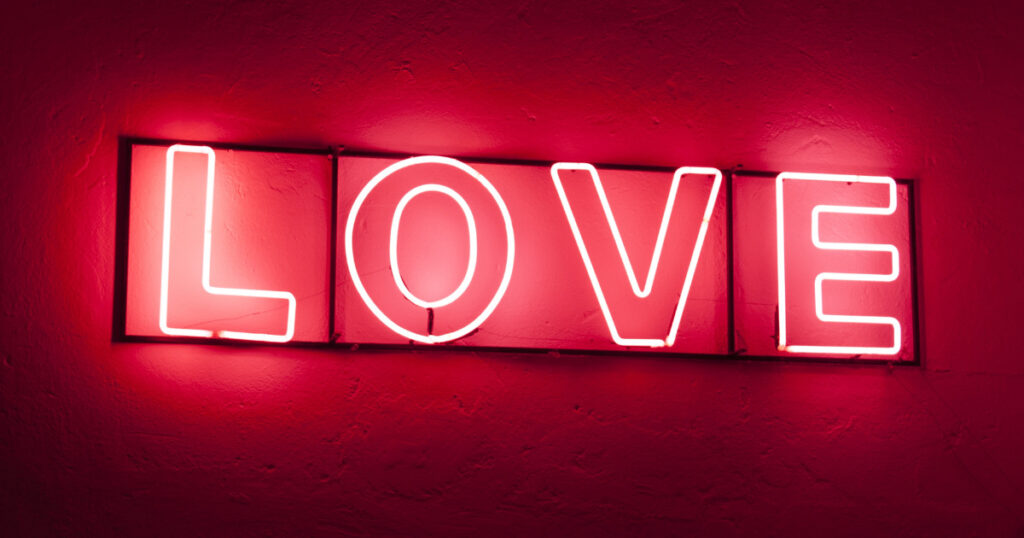 Top Benefits of using neon signs